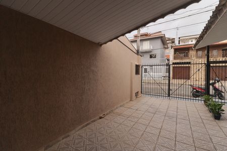 Casa à venda com 250m², 3 quartos e 3 vagas Casa à venda com 250m², 3 quartos e 3 vagasGaragem