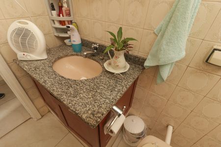 Casa à venda com 250m², 3 quartos e 3 vagas Casa à venda com 250m², 3 quartos e 3 vagasBanheiro