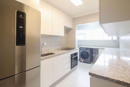 Apartamento à venda com 63m², 2 quartos e 1 vaga Apartamento à venda com 63m², 2 quartos e 1 vagaCozinha