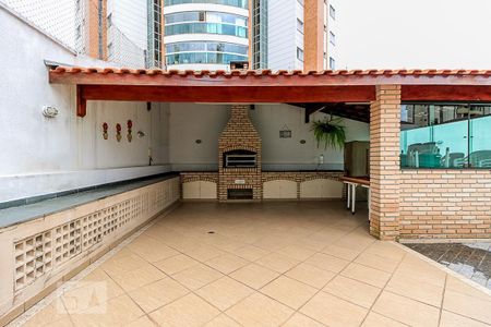 Apartamento à venda com 63m², 2 quartos e 1 vaga Apartamento à venda com 63m², 2 quartos e 1 vagaCondomínio - Churrasqueira