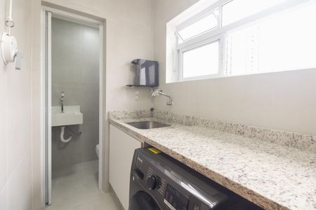 Apartamento à venda com 63m², 2 quartos e 1 vaga Apartamento à venda com 63m², 2 quartos e 1 vagaÁrea de Serviço