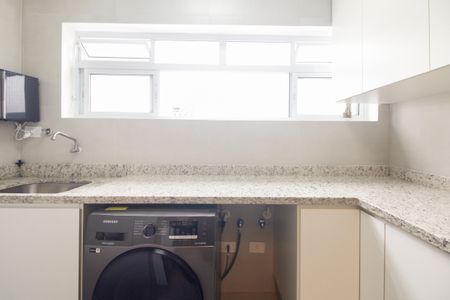 Apartamento à venda com 63m², 2 quartos e 1 vaga Apartamento à venda com 63m², 2 quartos e 1 vagaÁrea de Serviço