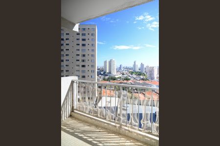 Apartamento para alugar com 60m², 2 quartos e 1 vaga Apartamento para alugar com 60m², 2 quartos e 1 vagaVaranda