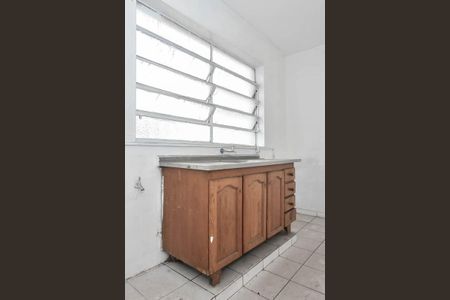 Casa para alugar com 300m², 3 quartos e 10 vagas Casa para alugar com 300m², 3 quartos e 10 vagasCozinha