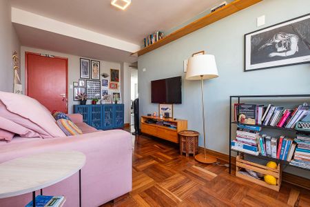 Sala de apartamento para alugar com 2 quartos, 72m² em Pinheiros, São Paulo