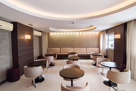 Apartamento à venda com 77m², 2 quartos e 1 vaga Apartamento à venda com 77m², 2 quartos e 1 vagaÁrea comum