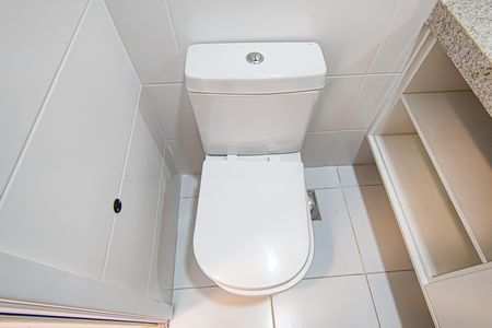 Apartamento à venda com 77m², 2 quartos e 1 vaga Apartamento à venda com 77m², 2 quartos e 1 vagaBanheiro Social