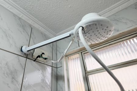 Apartamento à venda com 56m², 2 quartos e 1 vaga Apartamento à venda com 56m², 2 quartos e 1 vagaBanheiro