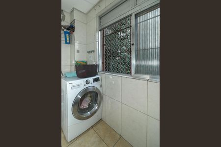 Apartamento à venda com 107m², 3 quartos e 1 vagaÁrea de Serviço