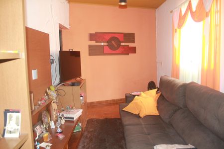 Casa à venda com 880m², 1 quarto e 10 vagasSala