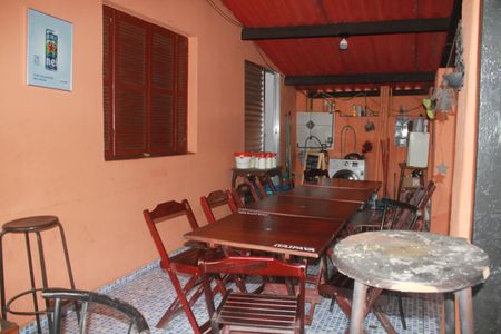Casa à venda com 880m², 1 quarto e 10 vagasQuintal