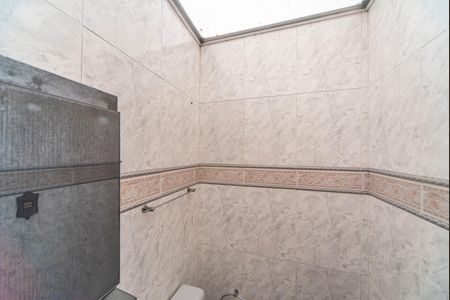 Casa à venda com 177m², 3 quartos e 3 vagas Casa à venda com 177m², 3 quartos e 3 vagasLavabo