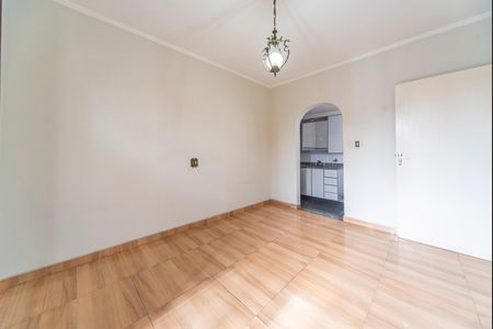 Casa à venda com 177m², 3 quartos e 3 vagas Casa à venda com 177m², 3 quartos e 3 vagasSuíte