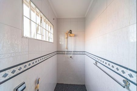 Casa à venda com 177m², 3 quartos e 3 vagas Casa à venda com 177m², 3 quartos e 3 vagasBanheiro da Suíte