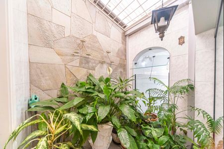 Casa à venda com 177m², 3 quartos e 3 vagas Casa à venda com 177m², 3 quartos e 3 vagasSala - Jardim de Inverno