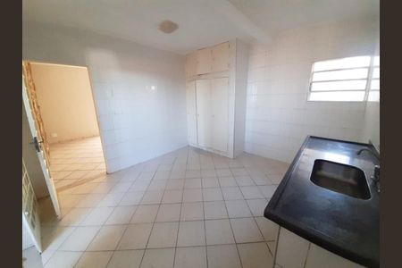 Casa à venda com 190m², 5 quartos e 3 vagas Casa à venda com 190m², 5 quartos e 3 vagasFoto 30