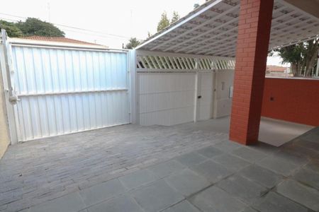 Casa à venda com 190m², 5 quartos e 3 vagas Casa à venda com 190m², 5 quartos e 3 vagasFoto 04