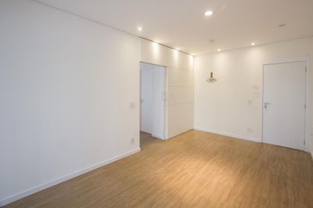 Apartamento para alugar com 78m², 2 quartos e 1 vaga Apartamento para alugar com 78m², 2 quartos e 1 vagaSala
