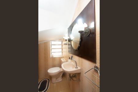 Casa à venda com 350m², 4 quartos e 5 vagasLavabo