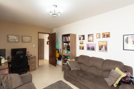 Casa à venda com 350m², 4 quartos e 5 vagasEdícula Sala