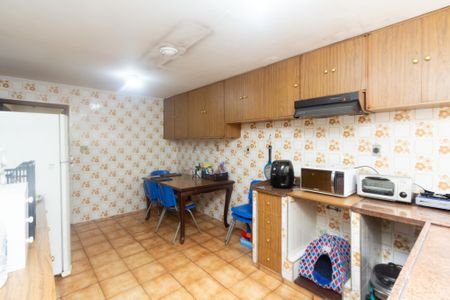 Casa à venda com 350m², 4 quartos e 5 vagasCozinha