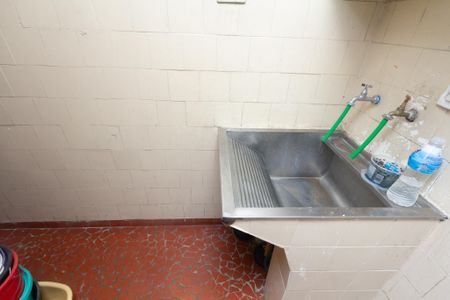 Casa à venda com 350m², 4 quartos e 5 vagasÁrea de Serviço