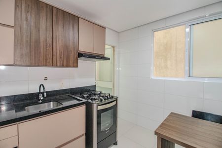 Apartamento à venda com 99m², 3 quartos e sem vaga Apartamento à venda com 99m², 3 quartos e sem vagaCozinha