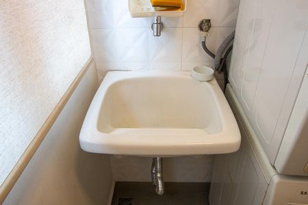 Apartamento à venda com 78m², 2 quartos e 1 vaga Apartamento à venda com 78m², 2 quartos e 1 vagaÁrea de serviço