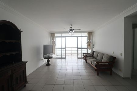 Sala de apartamento para alugar com 2 quartos, 122m² em Centro, Guarujá