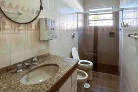 Casa à venda com 380m², 3 quartos e 5 vagas