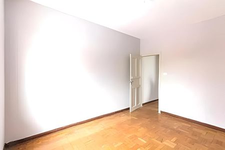 Casa à venda com 150m², 2 quartos e sem vaga