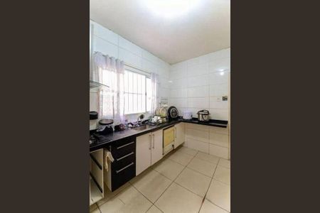 Casa à venda com 160m², 4 quartos e 5 vagas