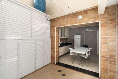 Casa à venda com 164m², 3 quartos e 1 vaga