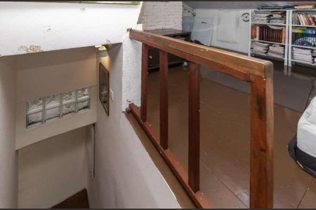 Casa à venda com 164m², 3 quartos e 1 vaga