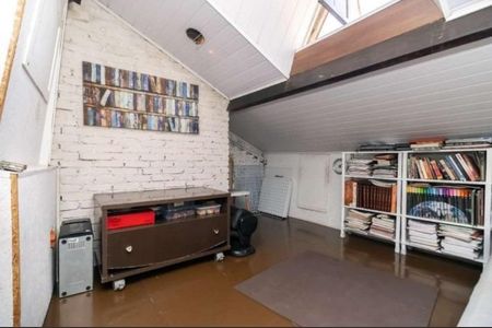 Casa à venda com 164m², 3 quartos e 1 vaga