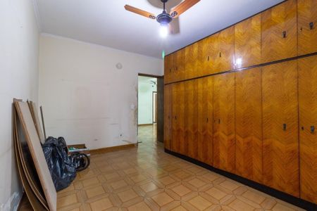 Casa à venda com 120m², 3 quartos e 2 vagas