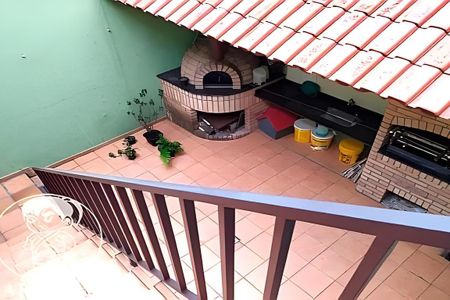 Casa à venda com 300m², 3 quartos e 6 vagas