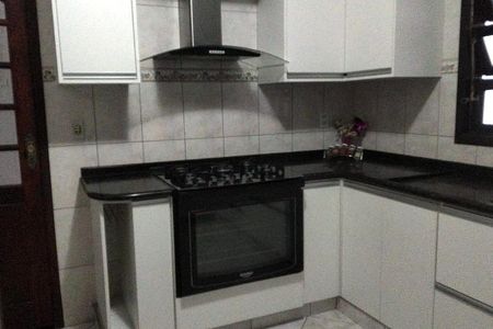Casa à venda com 126m², 3 quartos e 2 vagas