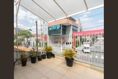 Casa à venda com 266m², 5 quartos e 1 vaga