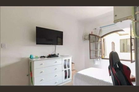Casa à venda com 266m², 5 quartos e 1 vaga