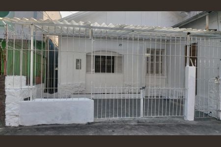 Casa à venda com 200m², 3 quartos e sem vaga