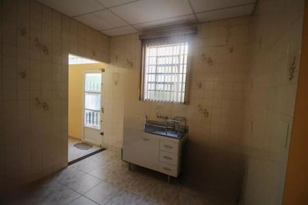 Casa à venda com 150m², 2 quartos e 1 vaga