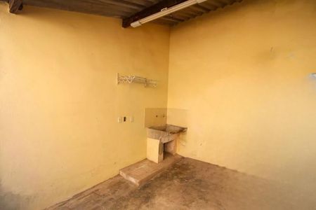 Casa à venda com 150m², 2 quartos e 1 vaga