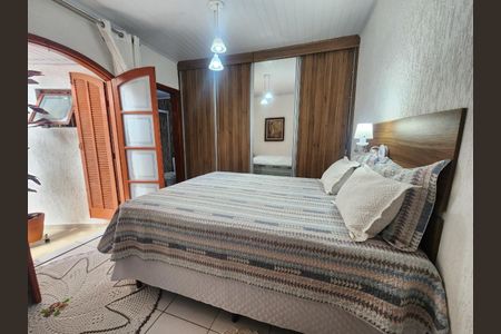 Casa à venda com 140m², 3 quartos e 1 vaga