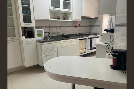 Apartamento à venda com 120m², 3 quartos e 2 vagas