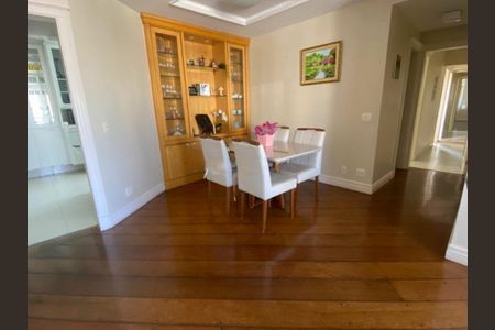 Apartamento à venda com 120m², 3 quartos e 2 vagas