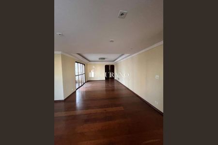Apartamento à venda com 240m², 4 quartos e 3 vagas