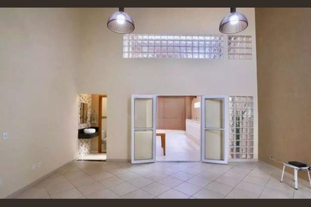 Casa à venda com 420m², 3 quartos e 4 vagas