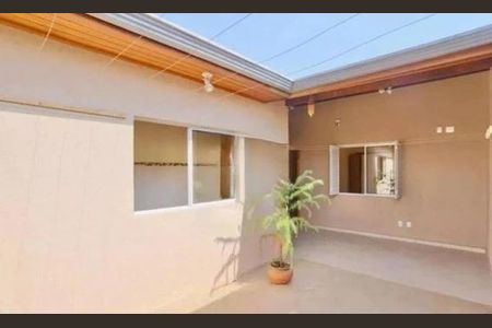 Casa à venda com 420m², 3 quartos e 4 vagas