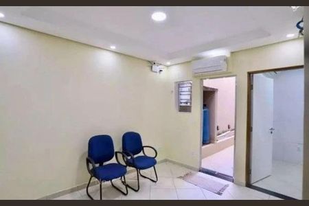 Casa à venda com 420m², 3 quartos e 4 vagas